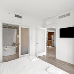 307_1060 Ocean Dr Miami Beach, Fl